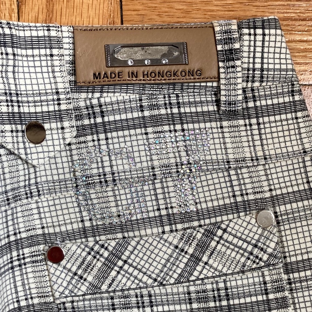 NWOT Y2K plaid rhinestone Capri pants